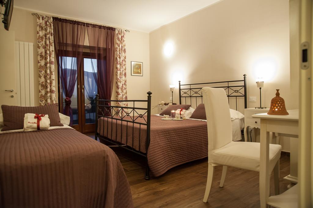 La Locanda Di Mariella Dal 1950 Poggio Picenze Εξωτερικό φωτογραφία